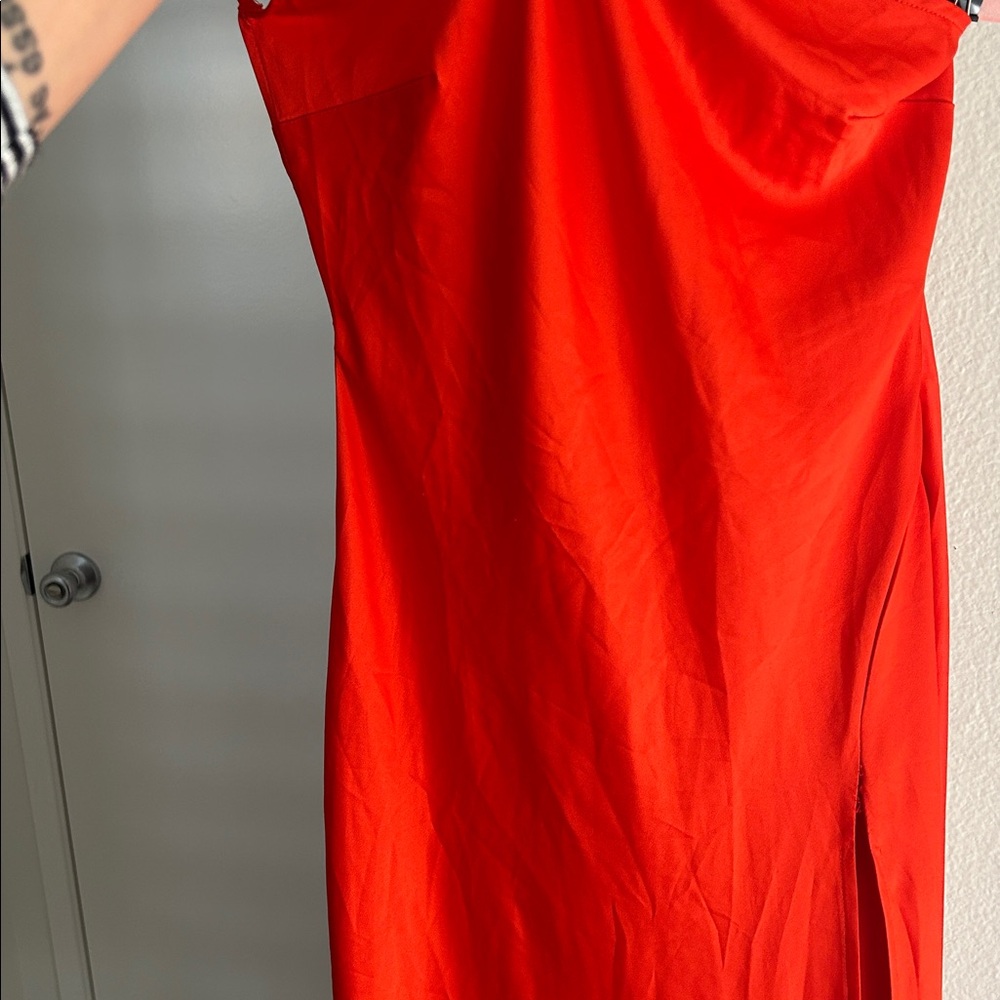 Superdown one shoulder high slight dress, NWT - Picture 4 of 9